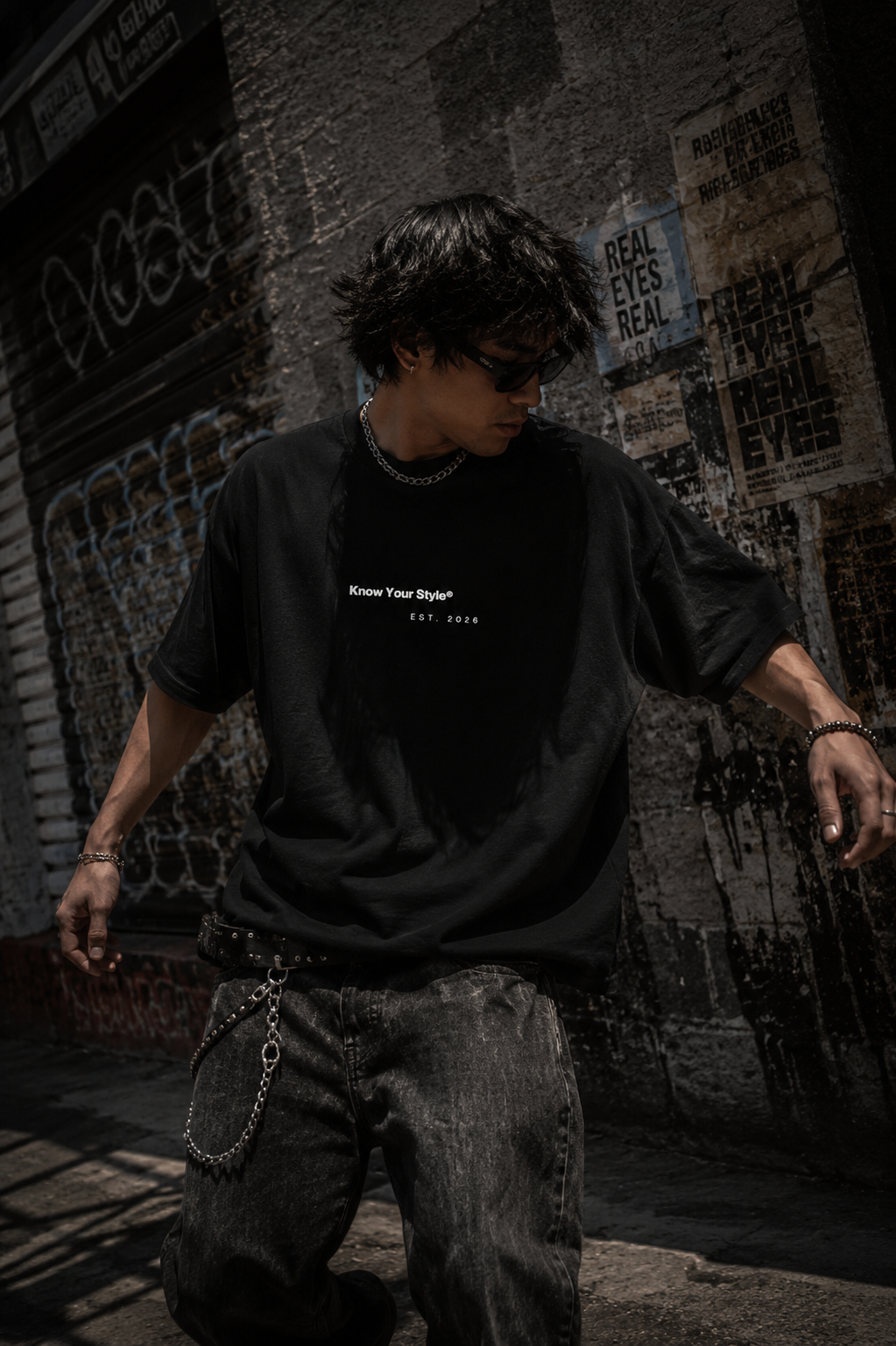 Bold Moves Oversized Tee front print detail - KYS streetwear